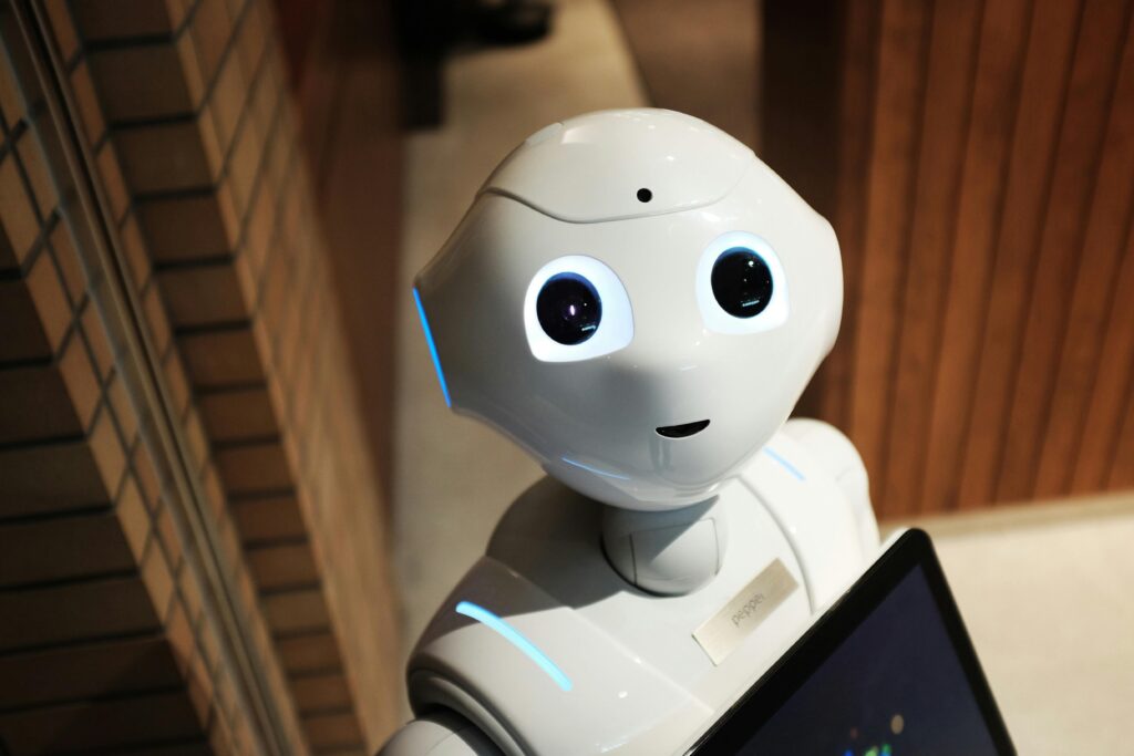 Formation IA et gestion de projet : pourquoi les entreprises forment désormais leurs équipes à l’intelligence artificielle